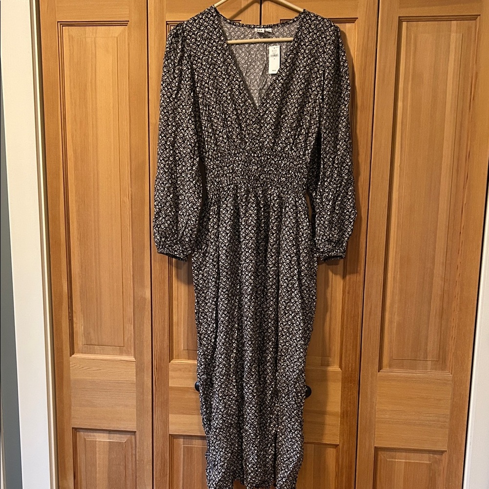 GAP Black and White Floral Maxi Dress